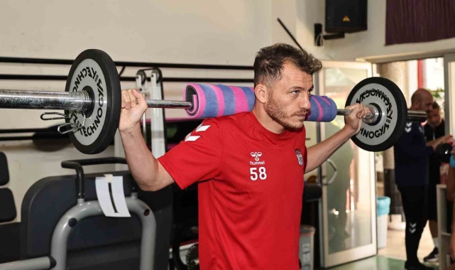 Sivasspor, fitness salonunda çalıştı