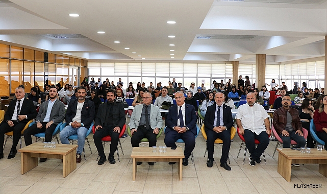 SNÜ’de “Filistin’in Dünü, Bugünü”  konferansı düzenlendi