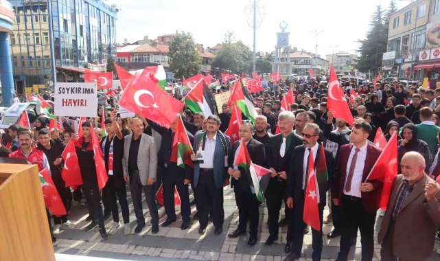 Şuhut'ta Gazze'ye destek için yürüdüler