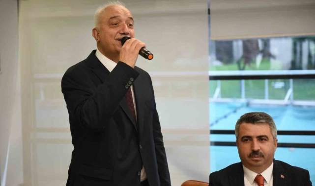 Tatlıoğlu'ndan Türk dünyasına birlik çağrısı