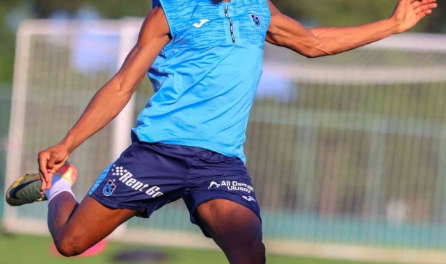 Trabzonspor'da Simon Banza beğeni topladı