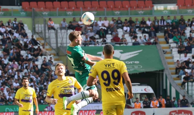 Trendyol Süper Lig: Konyaspor: 2 - Eyüpspor: 1
