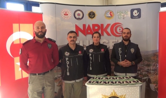 Tunceli'de, "En İyi Narkotik Polisi, Anne" programı