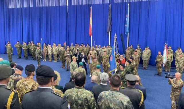 Türkiye, NATO'nun Kosova'daki Barış Gücü komutasını İtalya'ya devretti