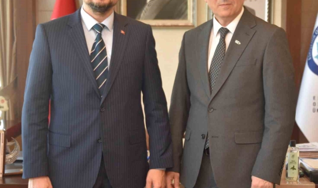 Türkiye Ulusal Ajansı Başkanı İlker Astarcı'dan ESOGÜ'ye ziyaret