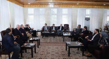 Türkiye yazarlar birliği heyeti, Rektör Hacımüftüoğlu'nu ziyaret etti