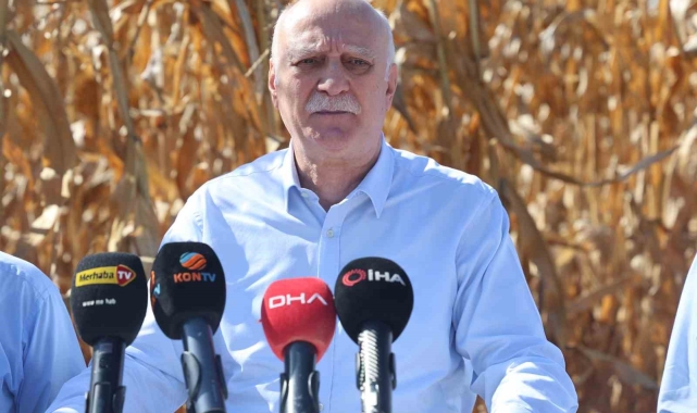TZOB Başkanı Bayraktar, Dünya Gıda Günü'nde Konya'da mısır hasadına katıldı