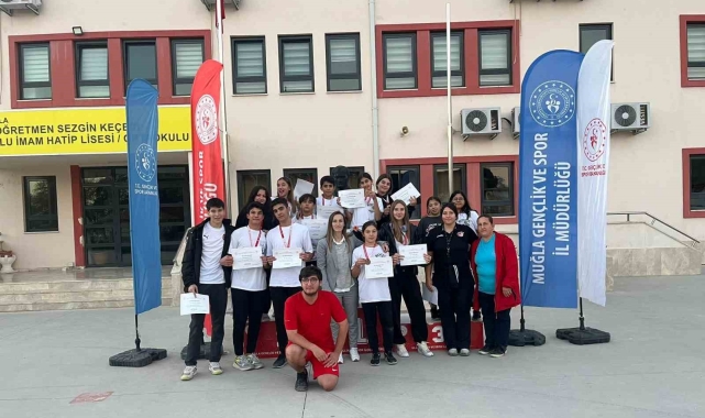 Ula'da Volo Turnuvası düzenlendi