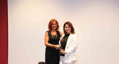 Ulusal sağlıkta liderlik: Serap Kilerci yılın yöneticisi oldu