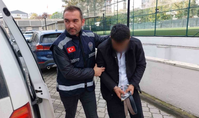 Uyuşturucu ticaretinden tutuklandı