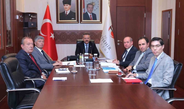 Vali Aksoy, İl Afet Risk Azaltma Planı toplantısına katıldı