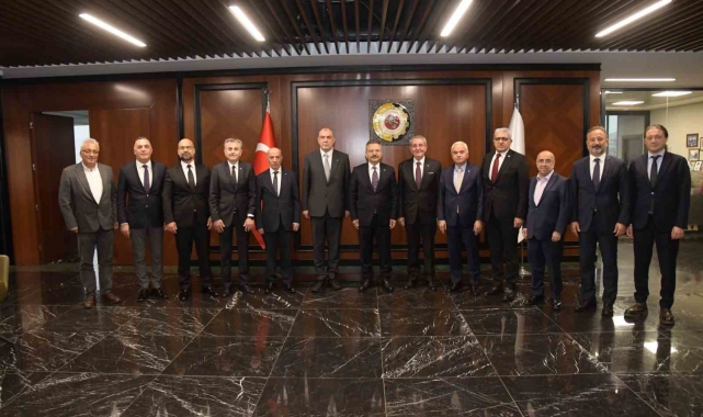 Vali Aksoy ve Başkan Kesikbaş Samsun'da