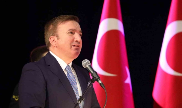 Vali Aydoğdu: "Yaşasın Cumhuriyet, daim olsun hürriyet!"