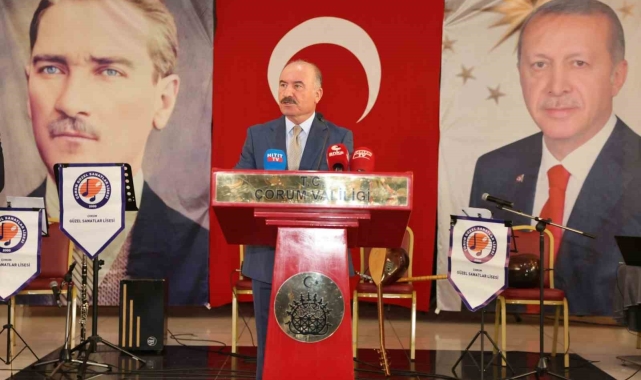 Vali Çalgan; "Esareti kabul etmeyen aziz milletimizin tarihi şanlı zaferlerle dolu"