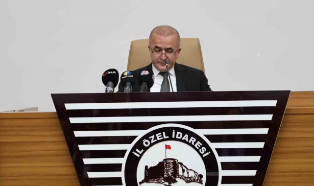 Vali Hatipoğlu: "Ülkemize dönük saldırıların sinemizde darmadağın olacağını Elazığ'dan haykırıyorum"