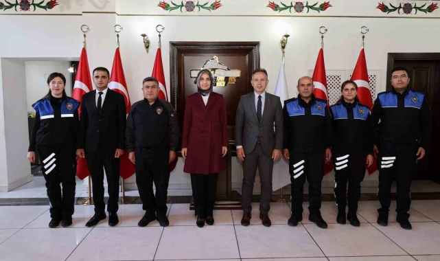 Vali Yiğitbaşı, toplum destekli polislerle sosyal projeleri görüştü