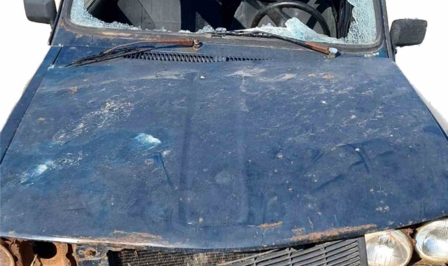 Yaralı halde yardım istemek için 2 kilometre yürüyen sürücü hayatını kaybetti