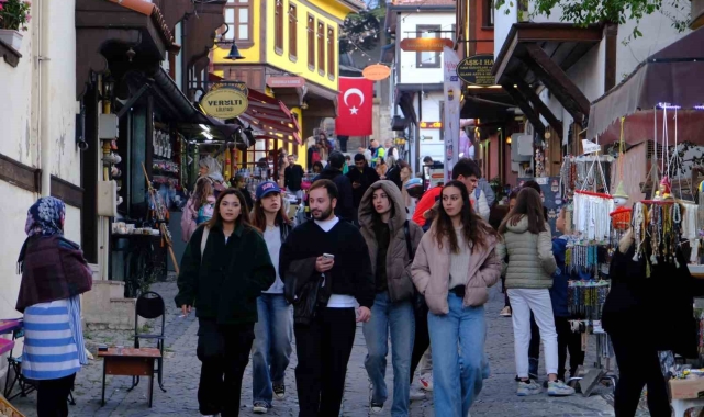 Yerli turistler Odunpazarı'nda yoğunluk oluşturdu