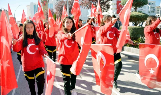 Yozgat'ta Cumhuriyet'in 101. yılı coşku ile kutlandı