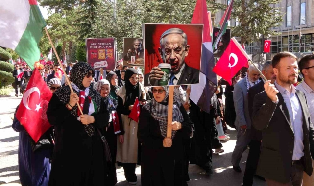 Yozgat'ta işgalin yıl dönümünde Filistin için destek yürüyüşü düzenlendi
