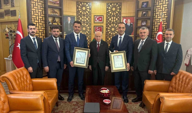 Yurdakul: "Yeni hizmet binamızın tapusu, liderimizin ellerinde ve emrinde"