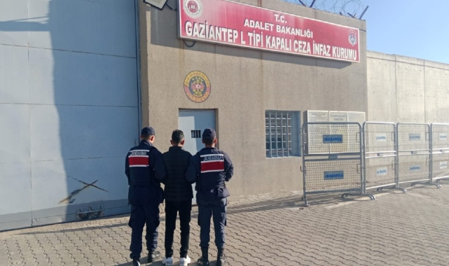 15 yıl hapis cezası bulunan şahıs JASAT'tan kaçamadı