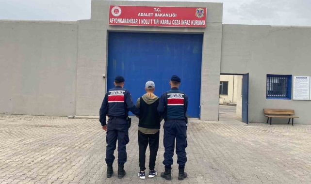 20 yıl hapis cezasıyla aranan şahıs jandarma tarafından yakalandı