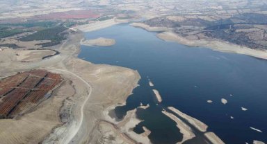 250 bin dekar alanı sulayan Bayramiç Barajı kuruma noktasına geldi