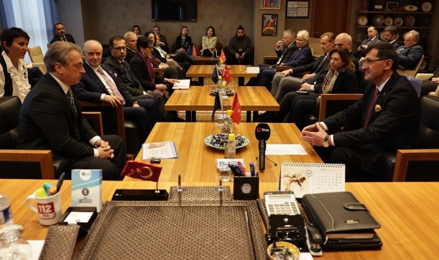 AB heyetinden Kütahya Belediyesi'ne ziyaret