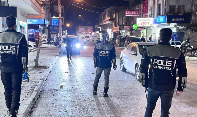 Adana'da 245 bin 668 uyuşturucu madde ile 501 bin uyuşturucu hap ele geçirildi