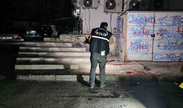 Adana'da bıçaklı kavga: 1 ağır yaralı