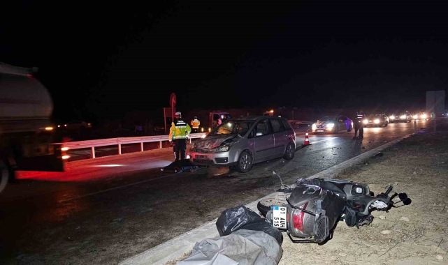 Adana'da otomobil motosiklete çarptı: 1 ölü, 3 yaralı