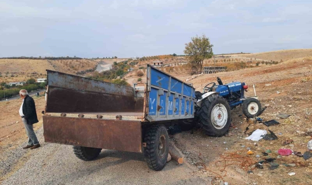 Adıyaman'da traktör devrildi: 1'i ağır 6 yaralı