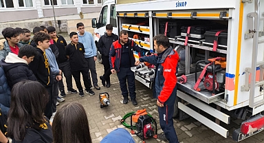 AFAD'dan öğrencilere hayati eğitim