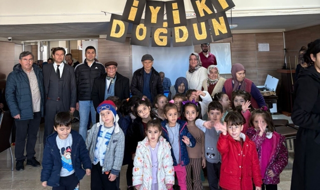 Afyonkarahisar'da Fidanlar Çınarlarla Buluşuyor etkinliği sürüyor