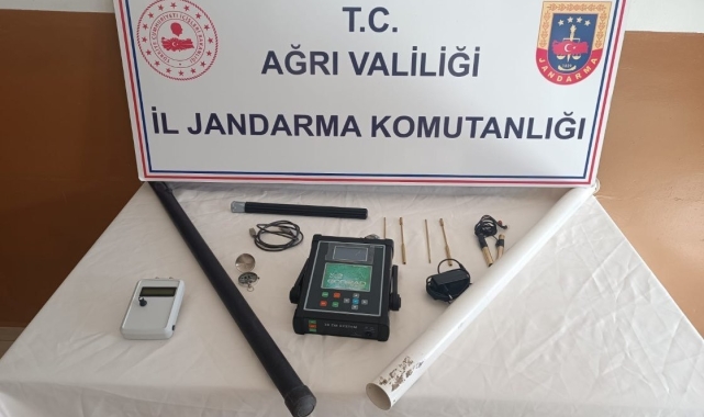 Ağrı'da kaçak kazı yapan şahıslar yakalandı
