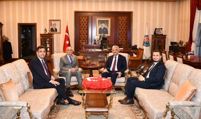 AK Parti Genel Başkan Yardımcısı Yılmaz'dan Vali Makas'a ziyaret