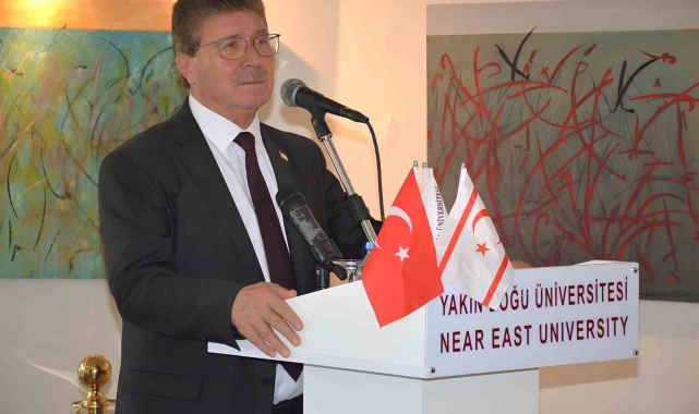 Ameliyat olan Kıbrıs Başbakan'ı Ünal Üstel taburcu oldu