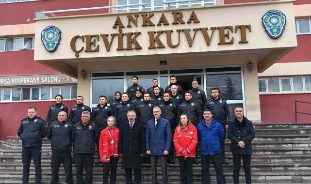 Ankara İl Emniyet Müdürü Dinç, Türk Kızılay'a kan bağışında bulundu