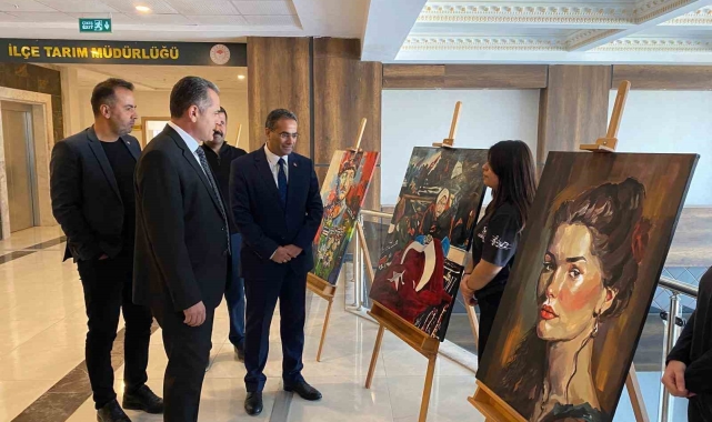 Antakya'da güzel sanatlar lisesi öğrencilerinden resim sergisi