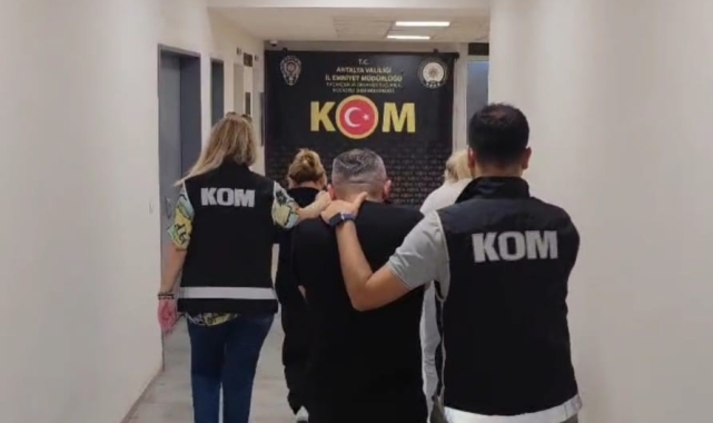 Antalya'da tefecilik operasyonu: 5 şahıs tutuklandı