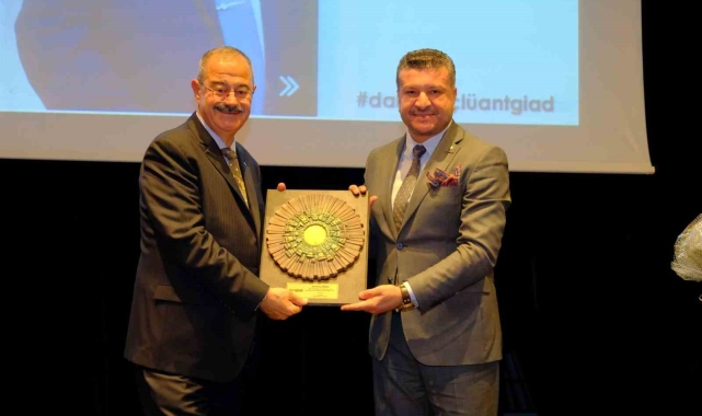 ANTGİAD toplantısında iş dünyasının geleceği konuşuldu