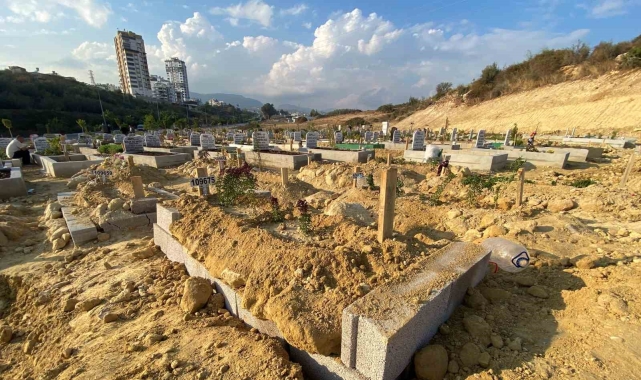 Arkadaşı tarafından öldürülen kadın toprağa verildi