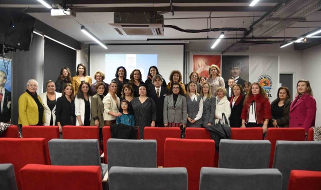 Atakum Kent Konseyi Kadın Meclisi Başkanlığı'na Asuman Güneş seçildi
