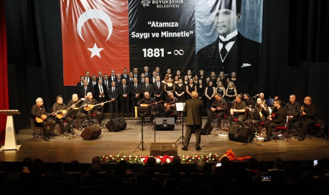Atatürk sevdiği türkülerle Aydın'da anıldı