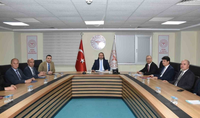 Aydın'da kamu hastanelerin son durumu masaya yatırıldı