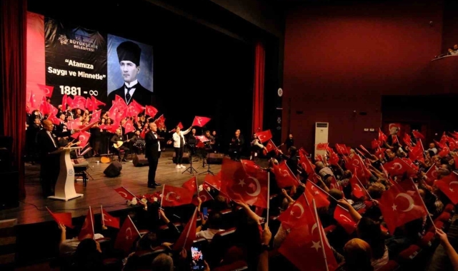 Aydınlılar Atatürk'ün sevdiği türküleri hep birlikte söyleyecek