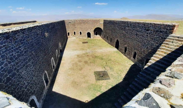 Aziziye Kahramanı Miralay Bahri Bey