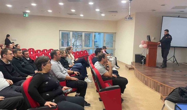 Babaeski'de hastane personeline yangın eğitimi verildi