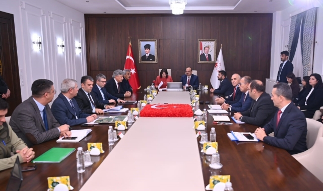 Bafa Gölü'nün geleceği masaya yatırıldı